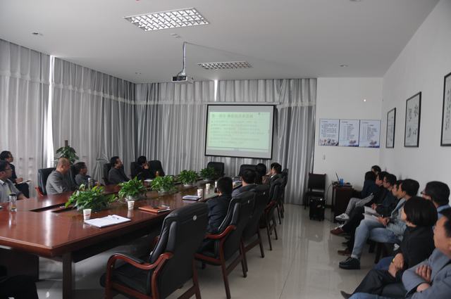 掘進(jìn)公司開(kāi)展新黨章學(xué)習(xí)為打造掘進(jìn)鐵軍夯實(shí)理基礎(chǔ)