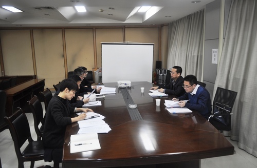 建設(shè)集團(tuán)總會(huì)計(jì)師、財(cái)務(wù)總監(jiān)贠公法蒞臨路橋分公司指導(dǎo)召開2017年度專題民主生活會(huì)