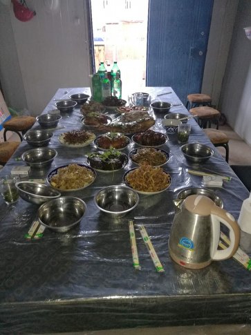 中亞公司:舉國(guó)節(jié)日濃濃  工地異樣精彩