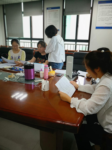 陜煤建設(shè)天工公司組織健康義診活動(dòng)  關(guān)懷職工身體健康