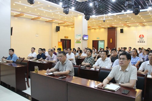 加強(qiáng)人才儲備 打造高效團(tuán)隊