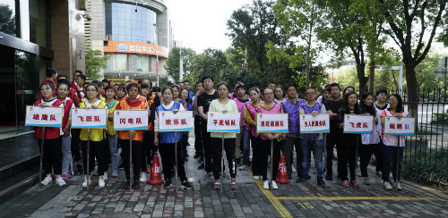 展現(xiàn)追趕精神，奮發(fā)超越活力