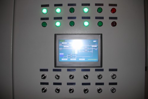 陜煤建設(shè)銅煤公司全力以赴實現(xiàn)銅煤1#、2#住宅小區(qū)正常供暖