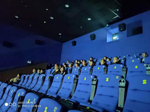 陜煤建設(shè)機(jī)電安裝公司組織觀影《我和我的祖國》