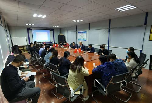 座談交流共提高，凝聚共識促發(fā)展