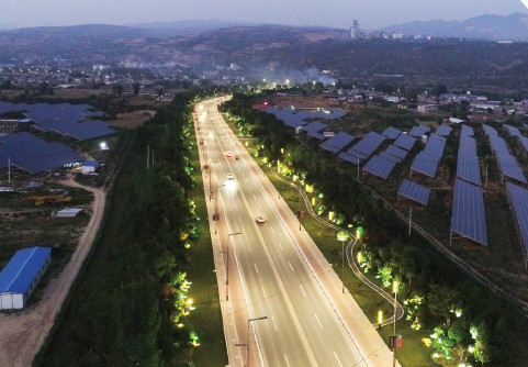 川耀PPP項目服務區(qū)順利通過交工驗收