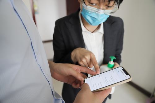 陜煤建設(shè)洗選煤運(yùn)營(yíng)公司：關(guān)愛(ài)職工“接種”健康，筑牢防疫安全屏障