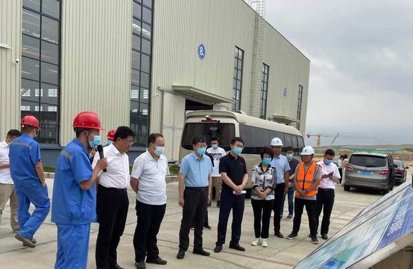 陜西省人大財經(jīng)委主任委員、財經(jīng)工委主任李健一行蒞臨榆林市杭蕭綠色鋼結(jié)構(gòu)產(chǎn)業(yè)制造基地項目調(diào)研指導(dǎo)