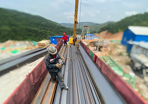 陜煤建設(shè)礦建三公司崔木項目部：立秋不見秋，高溫下繼續(xù)堅守