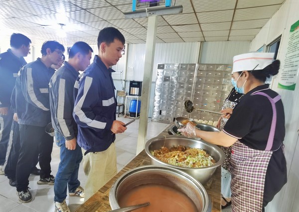 陜煤建設洗選煤運營公司紅柳林洗煤廠項目部：吃、住、行著手，把實事辦到員工心坎里