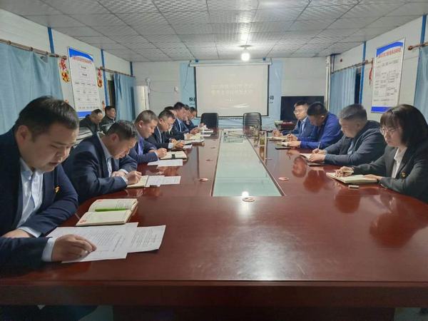 陜煤建設(shè)礦建二公司：組織生活會(huì)這樣開才“有味”