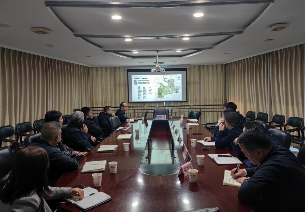 趙敬凱一行赴臨潼旅游商貿(mào)開發(fā)區(qū)管理委員會考察項(xiàng)目