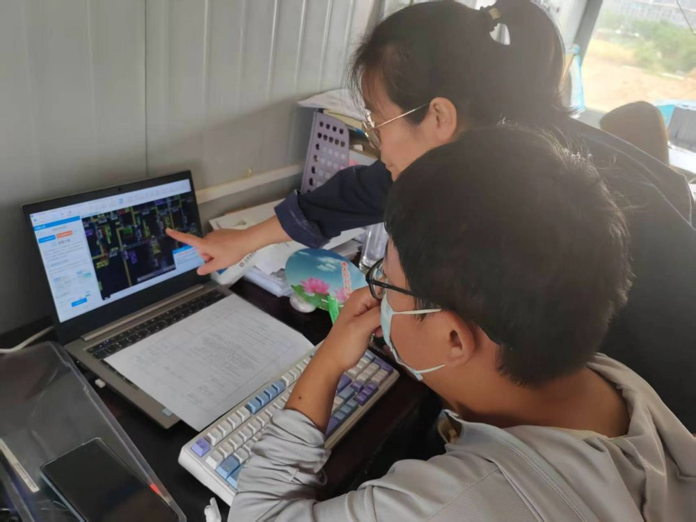 陜煤建設韓城分公司土建一項目部：巾幗力量綻芳華，鏗鏘玫瑰別樣紅